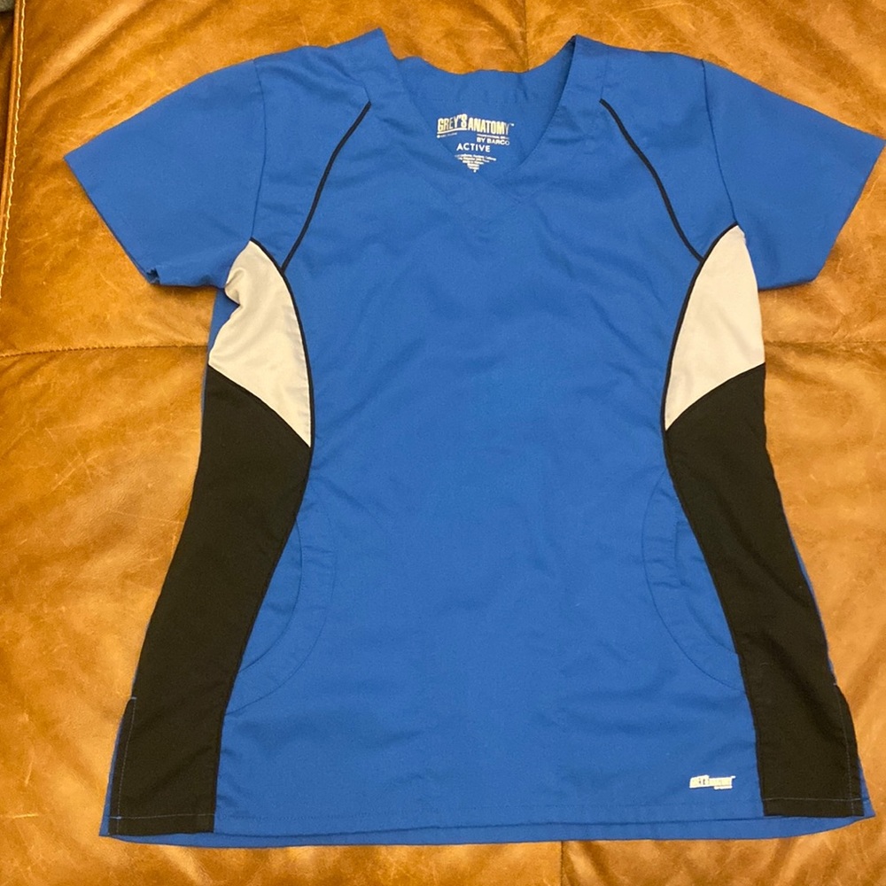 Greys anatomy barco size medium royal blue scrub top